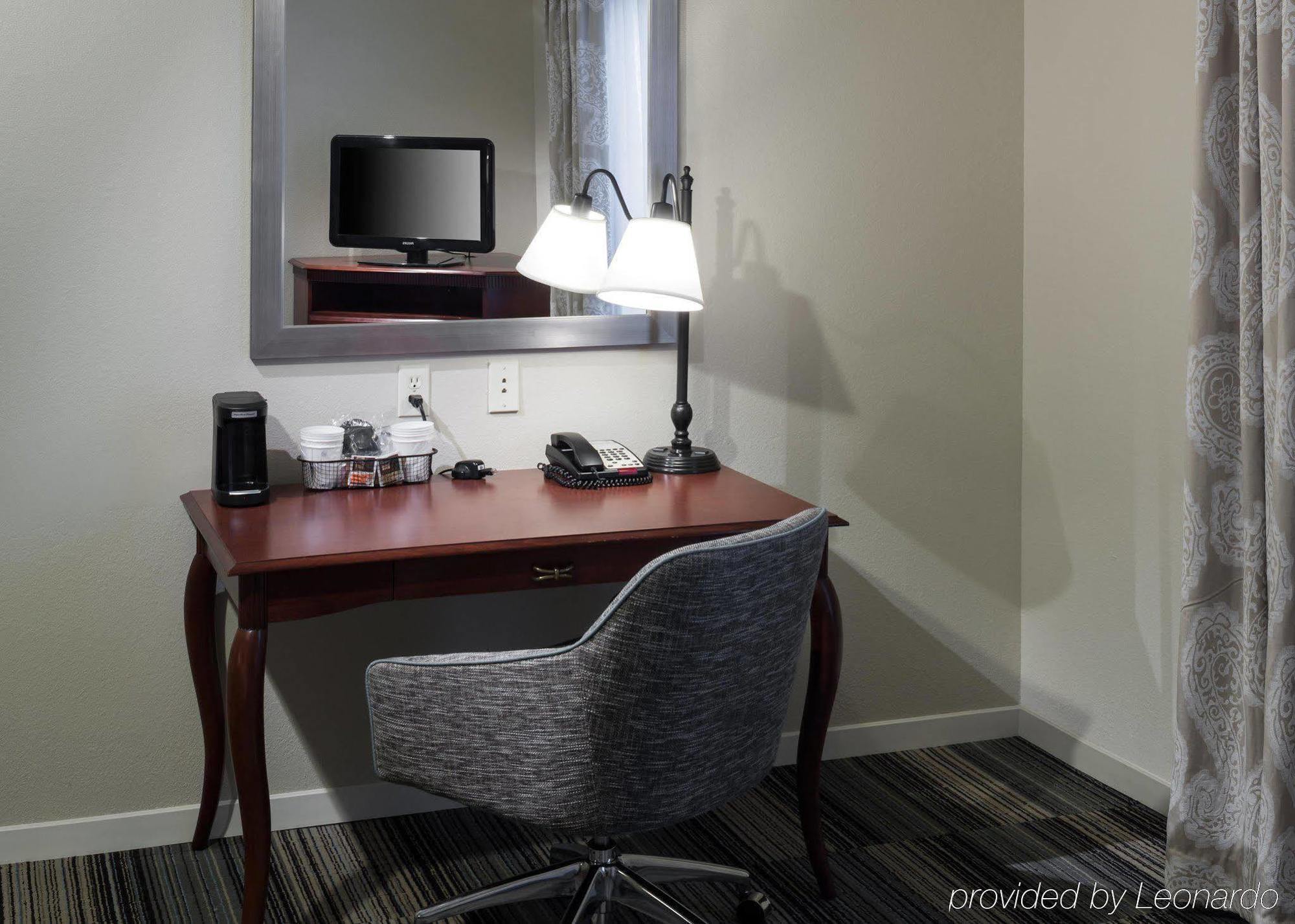 Hampton Inn & Suites Westford-Chelmsford Εξωτερικό φωτογραφία